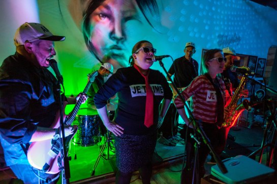 Adam Thomas - Faux Faux Amis